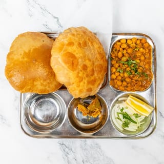 Chole Puri